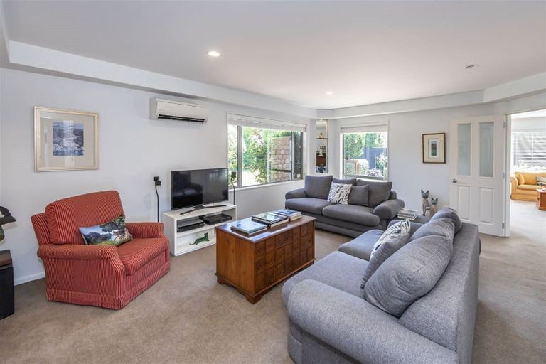 Photo of property in 7 Applefield Court, Northwood, Christchurch, 8051