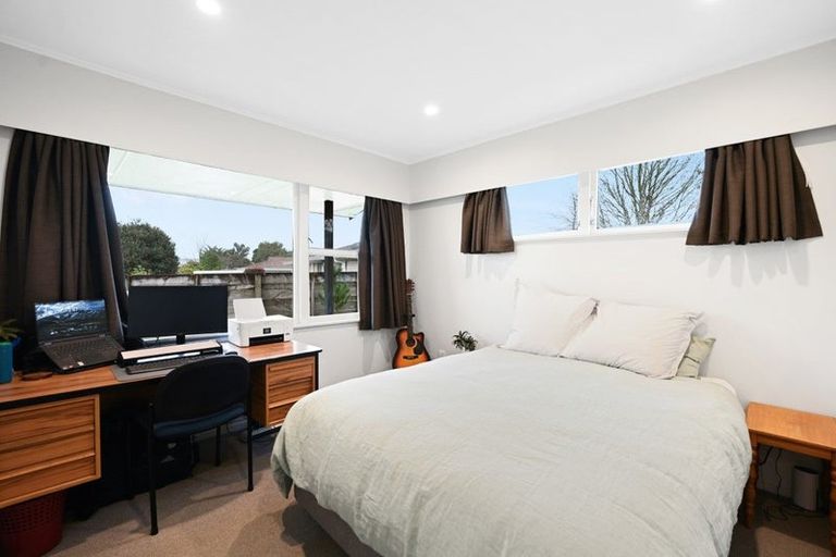 Photo of property in 15 Casper Street, Fairfield, Hamilton, 3214