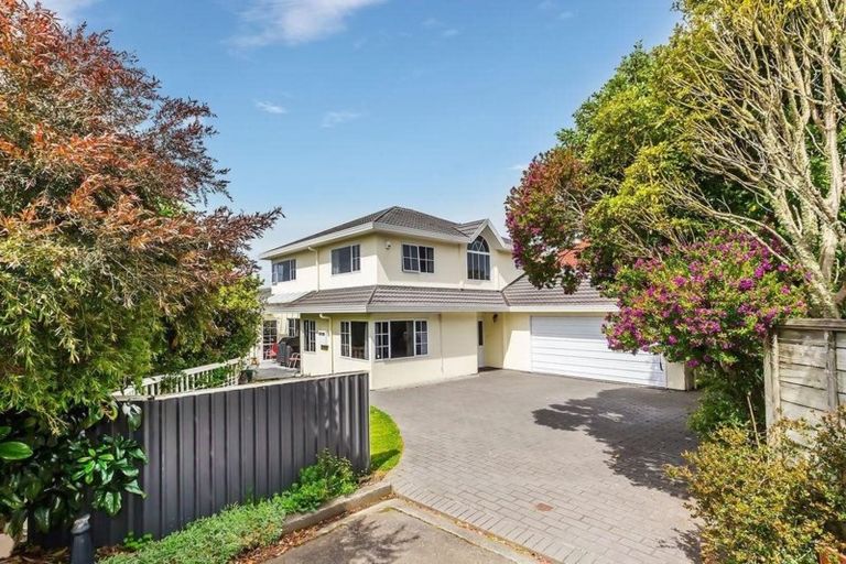 Photo of property in 153 Westchester Drive, Churton Park, Wellington, 6037