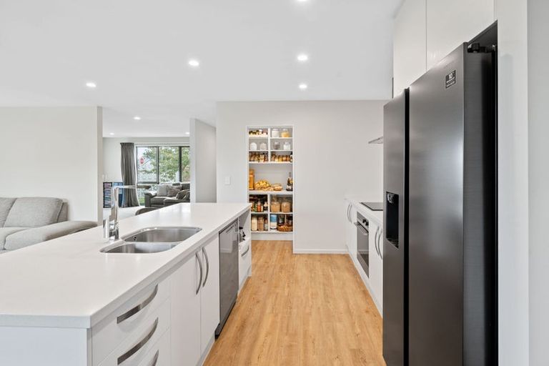 Photo of property in 2 Ed Hillary Drive, Rolleston, 7615