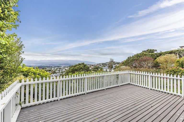 Photo of property in 11 Mitchell Street, Brooklyn, Wellington, 6021