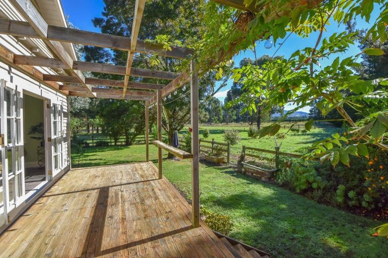 Photo of property in 45 Moroa Road, Tauwharenikau, 5771