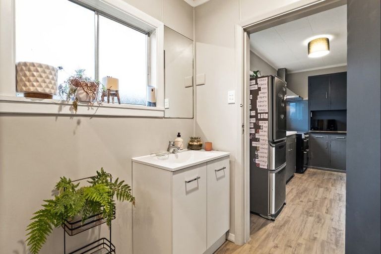 Photo of property in 112 Beach Street, Waikouaiti, 9510
