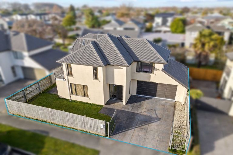 Photo of property in 1a Trist Place, Edgeware, Christchurch, 8013