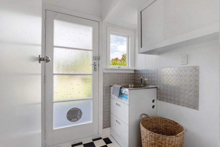 Photo of property in 1/33 Searells Road, Strowan, Christchurch, 8052