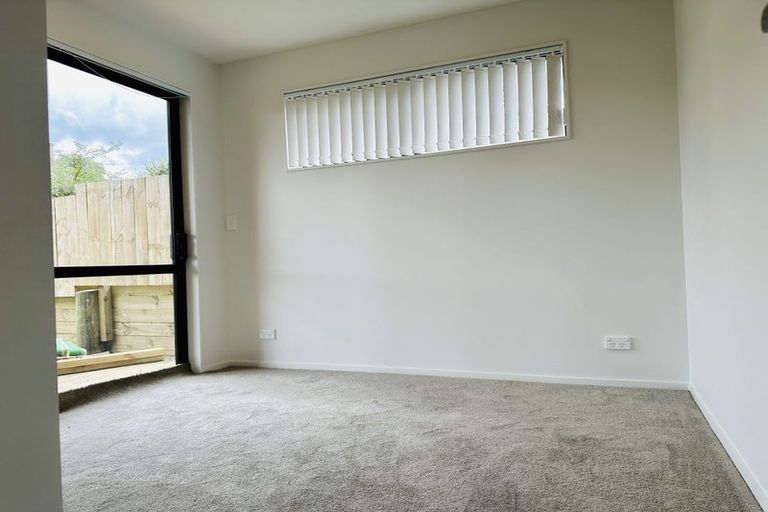 Photo of property in 51b Glendene Avenue, Glendene, Auckland, 0602