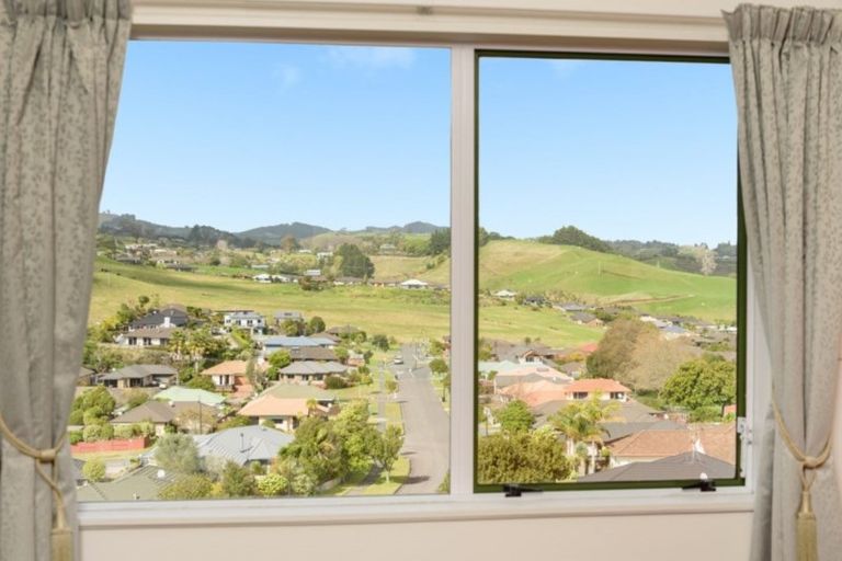 Photo of property in 71 Osprey Drive, Welcome Bay, Tauranga, 3112