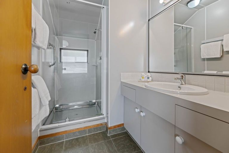 Photo of property in 5/88 Pukawa Road, Pukawa Bay, Turangi, 3381