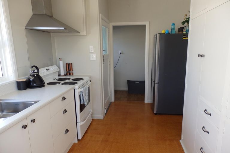 Photo of property in 17 Princes Street, Cambridge, 3434