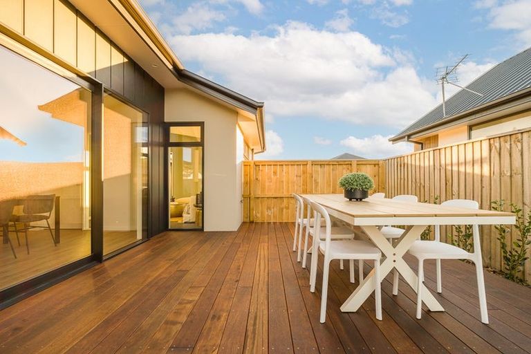 Photo of property in 32 Withers Crescent, Halswell, Christchurch, 8025