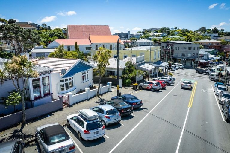 Photo of property in 10 Todman Street, Brooklyn, Wellington, 6021