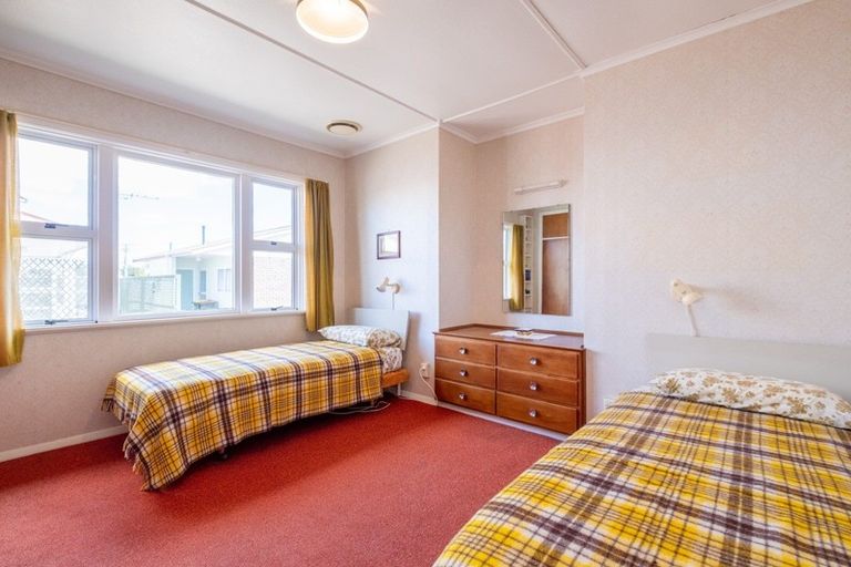 Photo of property in 38 Tawhiti Road, Hawera, 4610