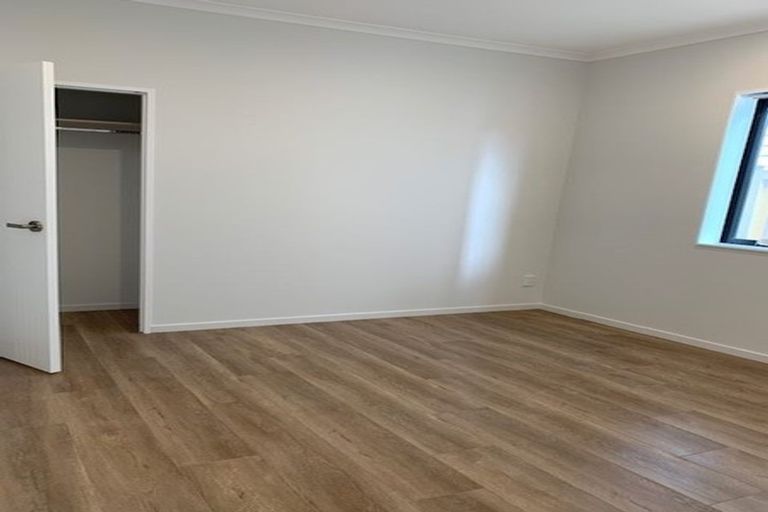 Photo of property in 40 Cooladawson Drive, Flat Bush, Auckland, 2019