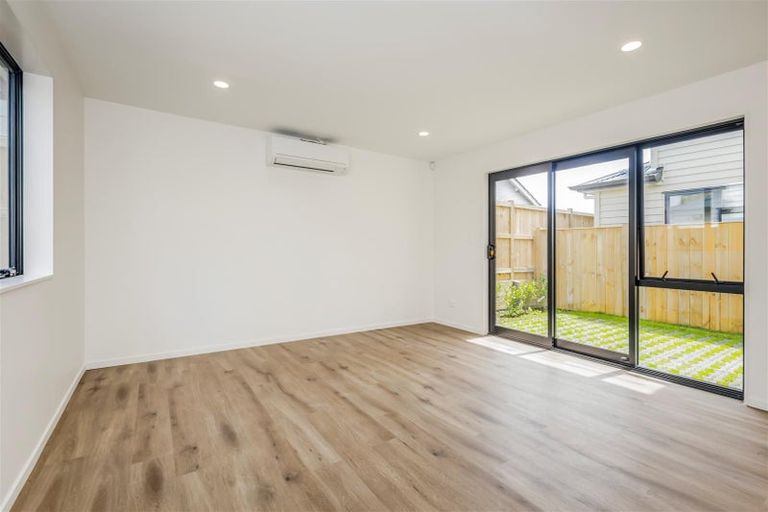 Photo of property in 4 Matukutureia Lane, Manurewa, Auckland, 2102