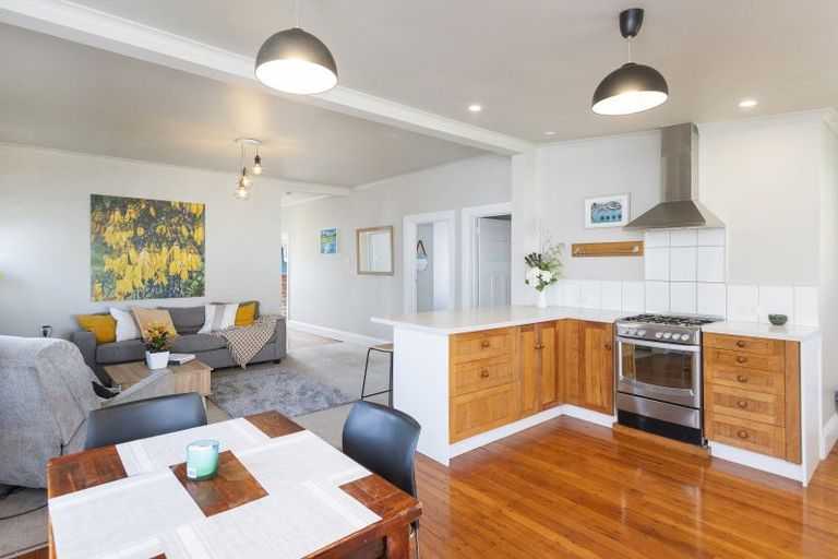 Photo of property in 574 Aberdeen Road, Te Hapara, Gisborne, 4010
