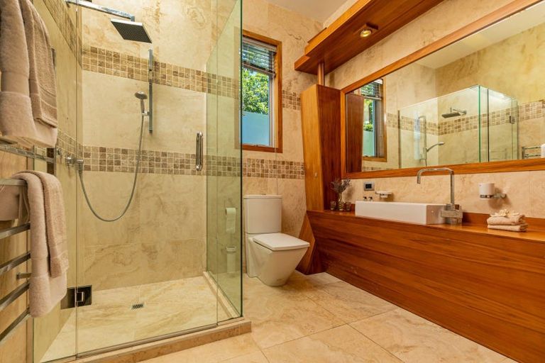 Photo of property in 27 Oban Road, Browns Bay, Auckland, 0630