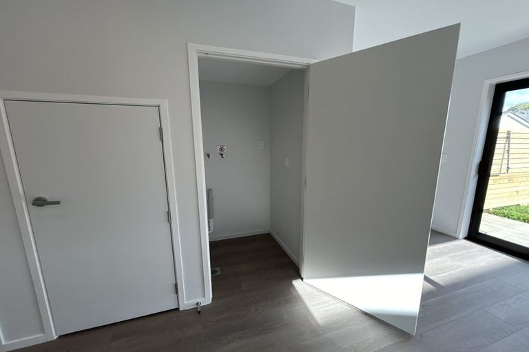 Photo of property in 27 Whati Lane, Henderson, Auckland, 0612