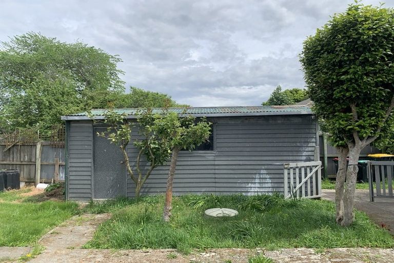 Photo of property in 32 Riley Crescent, Woolston, Christchurch, 8023