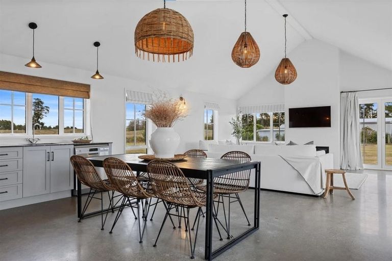 Photo of property in 9 Copper Beach Road, Woodend, 7691