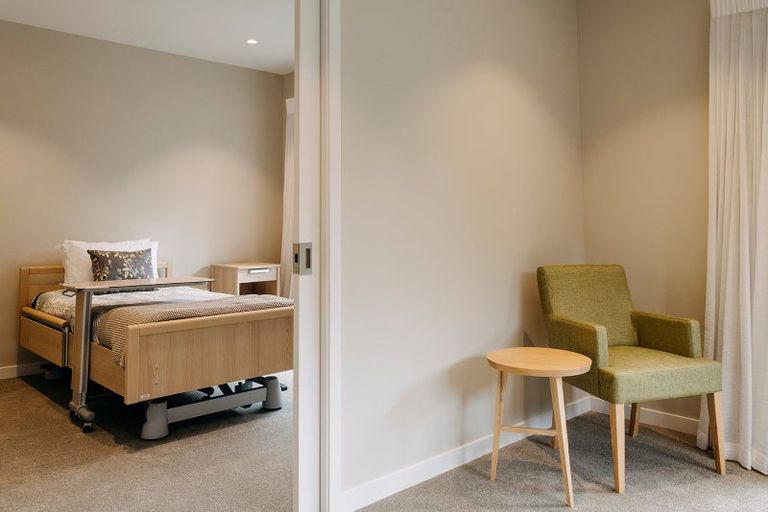 Photo of property in Carillion/the Knoll, 33 Thompson Street, Mount Cook, Wellington, 6011