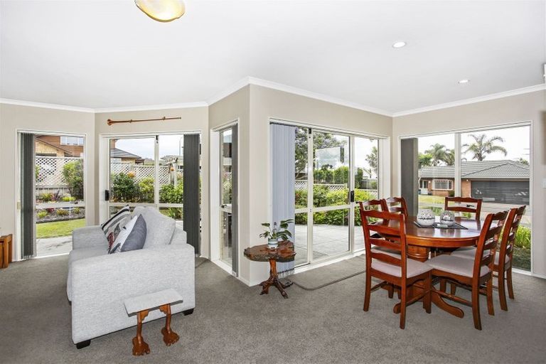 Photo of property in 6 Jacaranda Court, Pukekohe, 2120