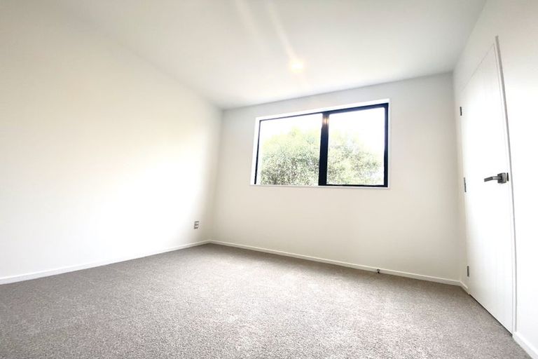 Photo of property in 7/20 Peach Road, Glenfield, Auckland, 0629