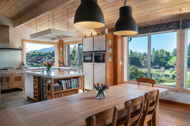 Photo of property in 6 Rhodes Fall, Rangatira Park, Taupo, 3330