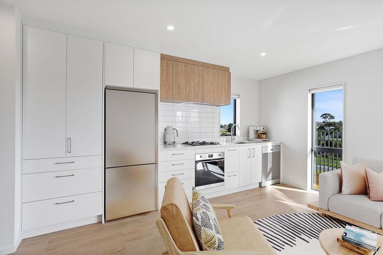 Photo of property in 8 Te Napi Drive, Takanini, Auckland, 2112