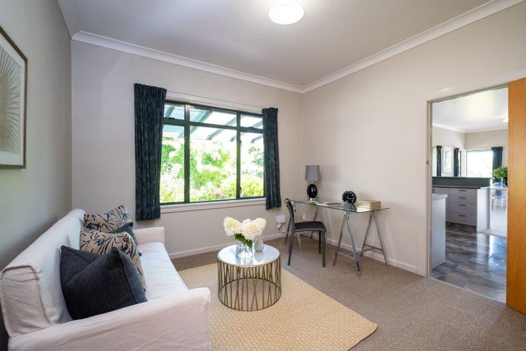 Photo of property in 59 School Road, Clive, 4102
