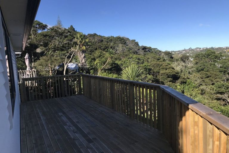 Photo of property in 38 Tree View Avenue, Glenfield, Auckland, 0629