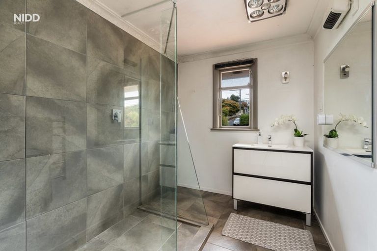 Photo of property in 2 Springhill Road, Mornington, Dunedin, 9011