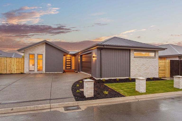 Photo of property in 5e Ballinger Place, Kaiapoi, Woodend, 7630