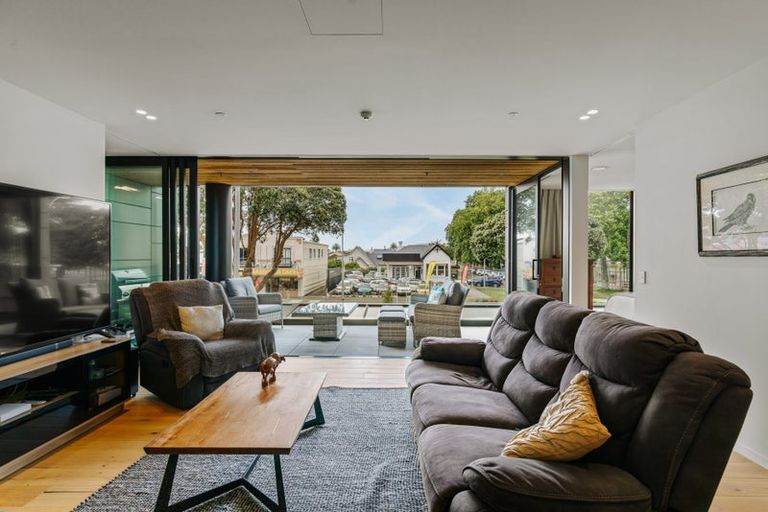 Photo of property in 105/359 Cameron Road, Tauranga, 3110