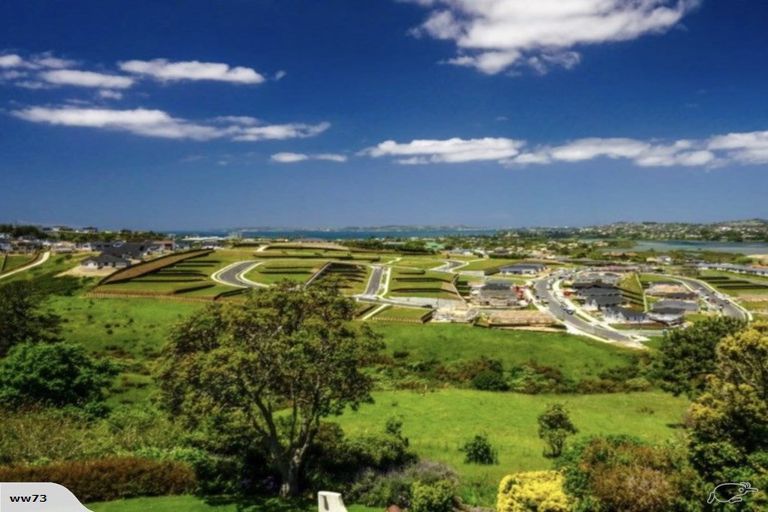 Photo of property in 250 West Hoe Heights, Orewa, 0931