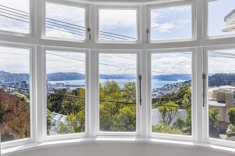 Photo of property in 14 Jefferson Street, Brooklyn, Wellington, 6021