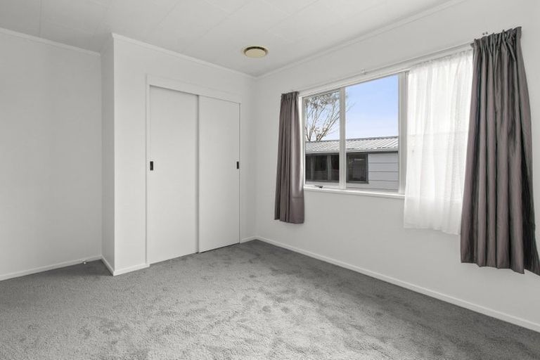 Photo of property in 10 Beadle Place, St Andrews, Hamilton, 3200