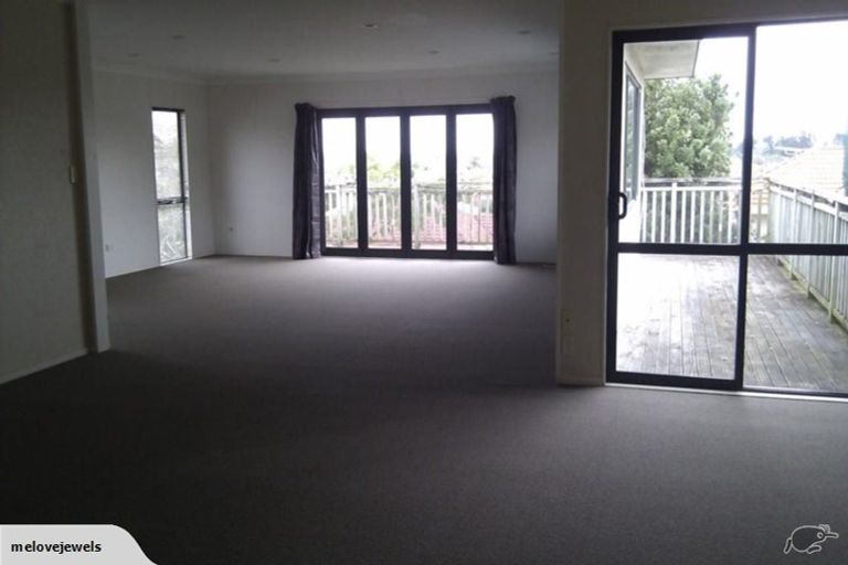 Photo of property in 728 Chapel Road, Dannemora, Auckland, 2016