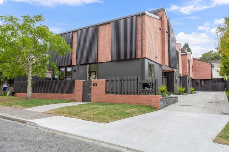 Photo of property in 73d Salamanca Road, Sunnynook, Auckland, 0620