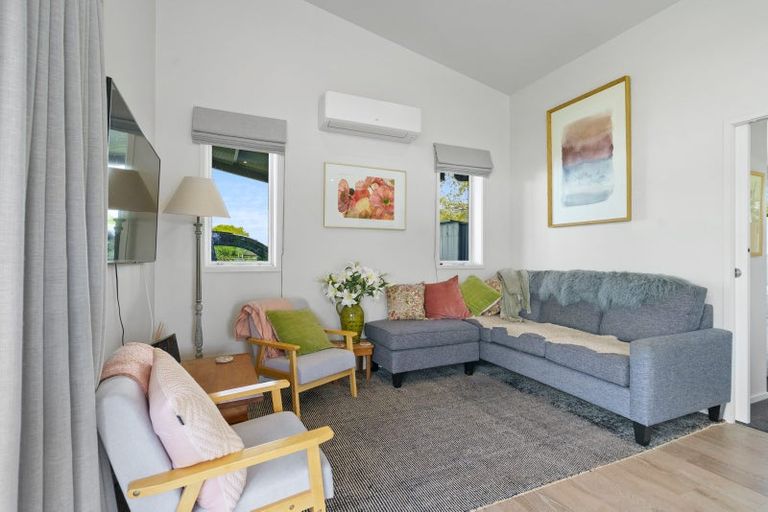 Photo of property in 1/55 Hogan Road, Cambridge, 3493