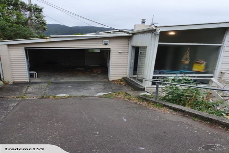 Photo of property in 34 Collier Avenue, Karori, Wellington, 6012