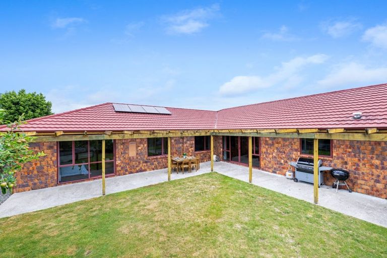 Photo of property in 20 Glentui Place, Waikawa, Picton, 7220