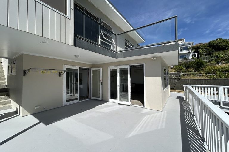 Photo of property in 22 Dorking Road, Brooklyn, Wellington, 6021
