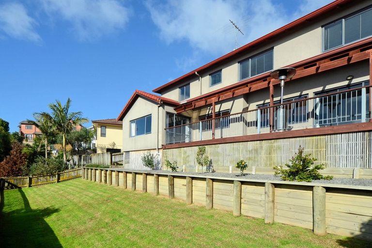 Photo of property in 7 Glenreagh Place, Torbay, Auckland, 0630