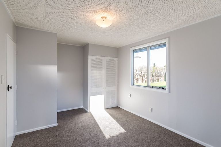 Photo of property in 66 Martin Road, Paraparaumu Beach, Paraparaumu, 5032