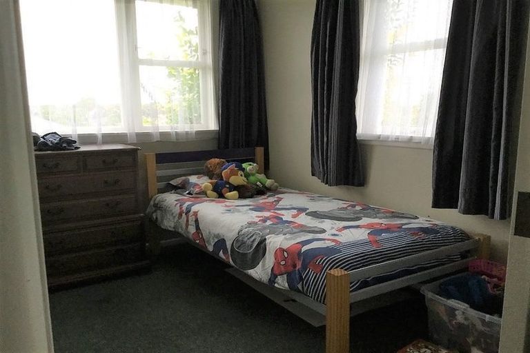 Photo of property in 16 Graham Street, Levin, 5510