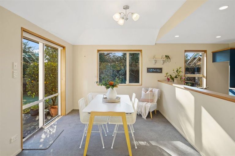 Photo of property in 106 Saint Martins Road, Saint Martins, Christchurch, 8022