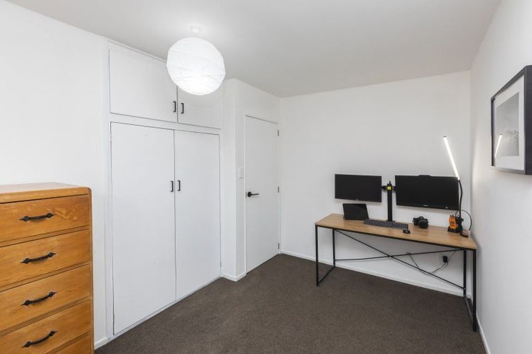 Photo of property in 2/136 Wainoni Road, Avondale, Christchurch, 8061
