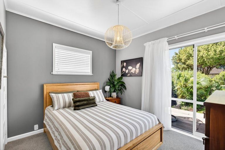 Photo of property in 17 Gallipoli Road, Onekawa, Napier, 4110