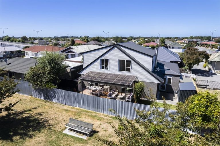 Photo of property in 1/411 Main Road North, Redwood, Christchurch, 8051