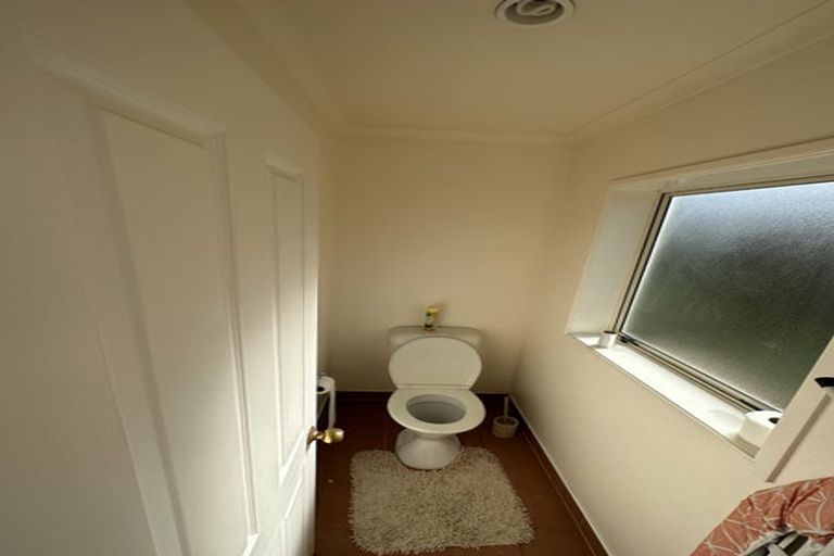 Photo of property in 6 Beragh Place, East Tamaki, Auckland, 2016
